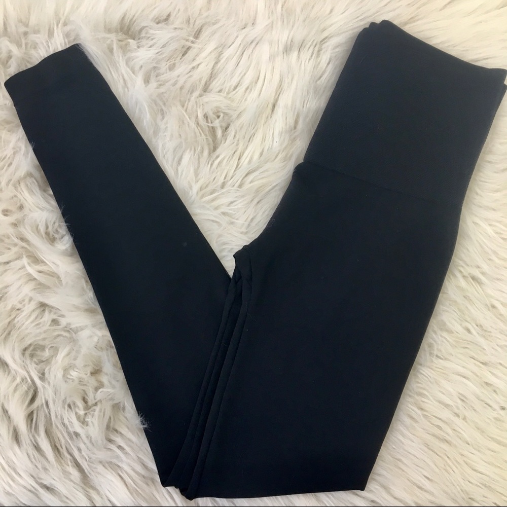 Assets by Spanx Black Base Leggings. XL